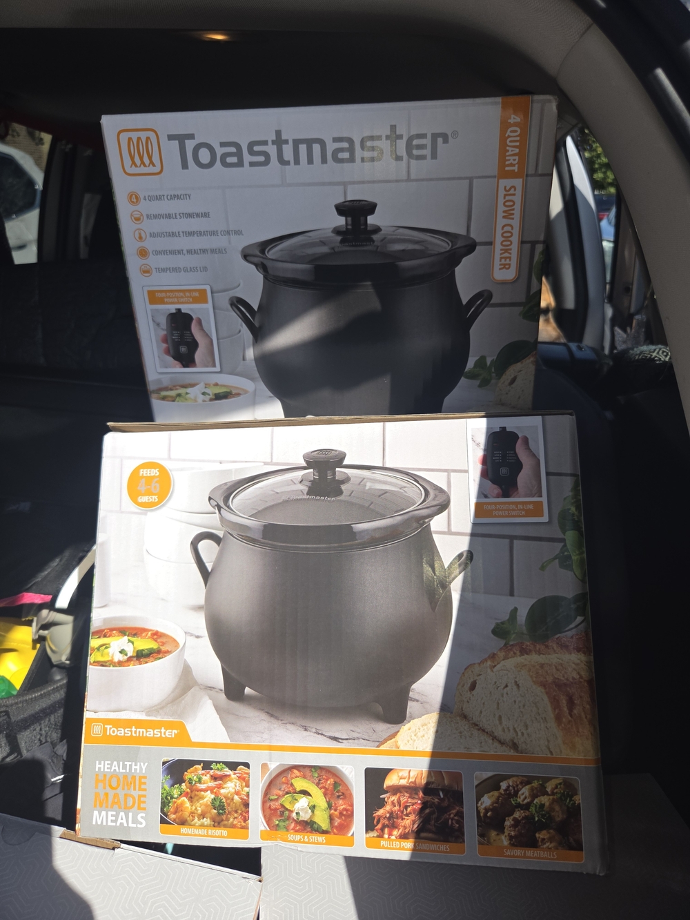 Toastmaster 4-Quart Slow Cooker in Black - Compact Electric Crock Pot